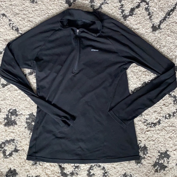Black Patagonia pullover - Picture 6 of 11